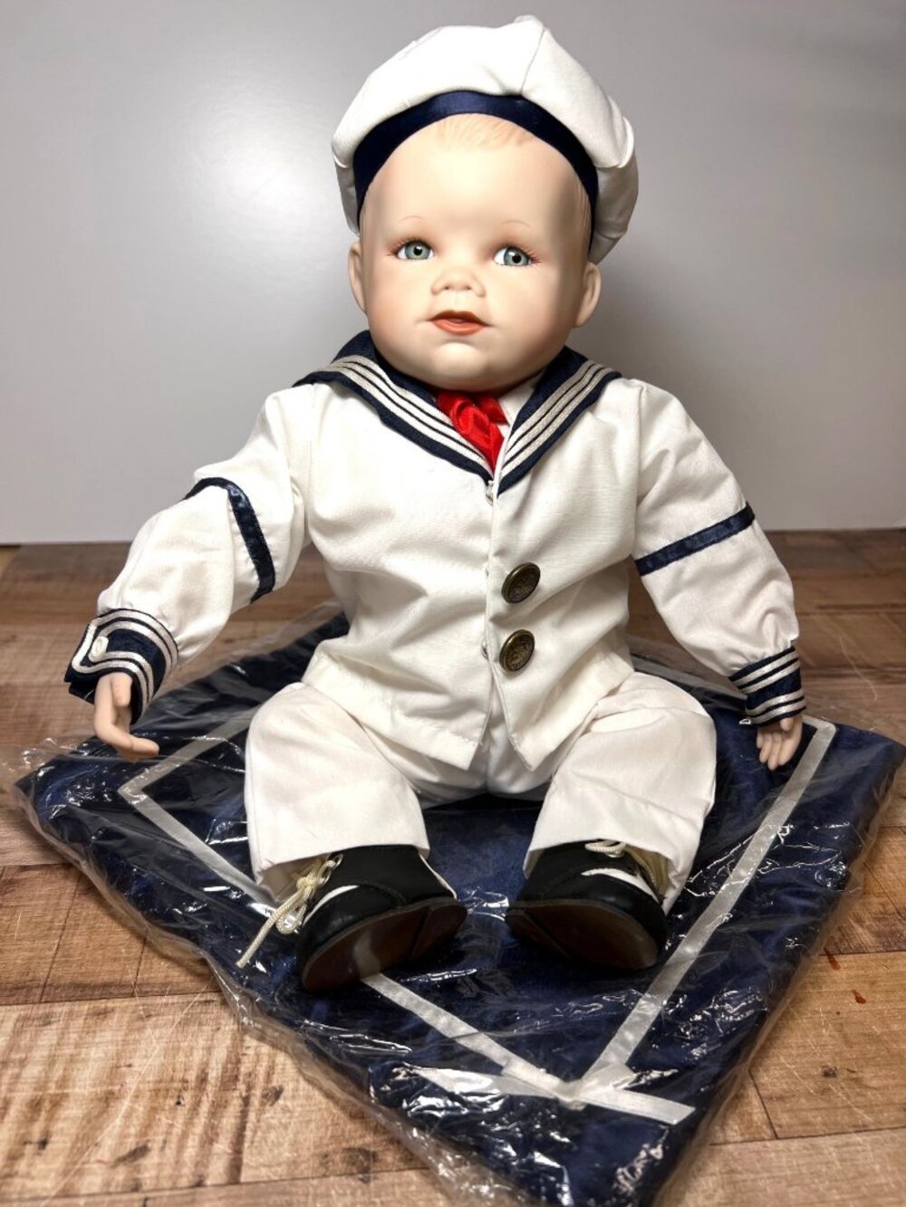 Vintage Doll Porcelain Sailor Boy "Matthew" Ashton Drake By Yolanda Bello